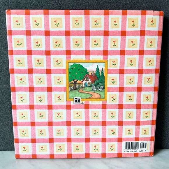 Mary Engelbreit's Home Companion Book The Mary Engelbreit Look and How to Get It - Picture 2 of 14